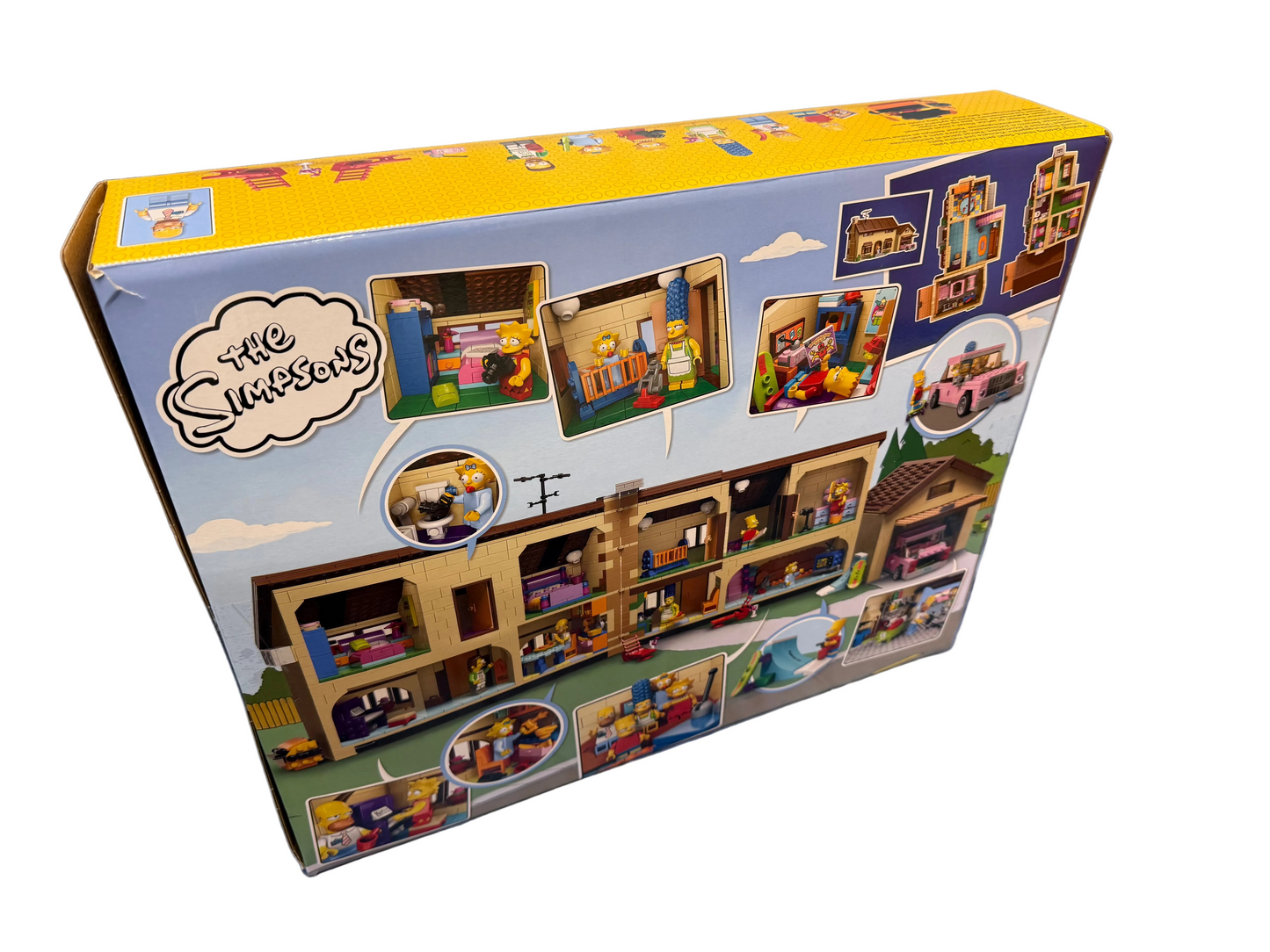 Large Suburban Family House Building Set 2523pcs Car 6 Figures Boxed Simpson
