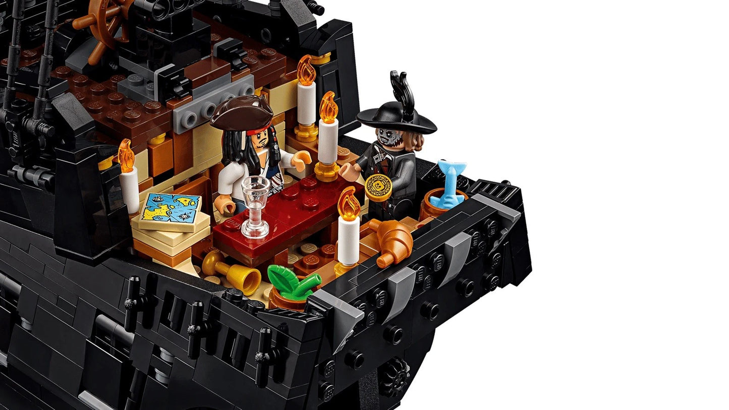 Black Pirate Ship Building Blocks Set 2862pcs Large Display Model Boxed