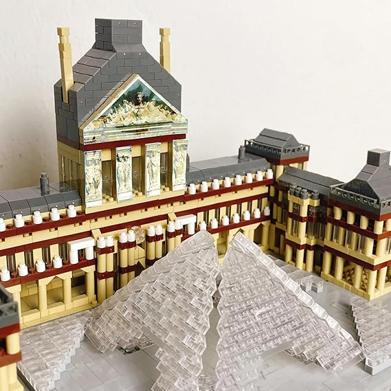 Louvre Museum Micro Assembly Building Set (3000+) Mini Bricks