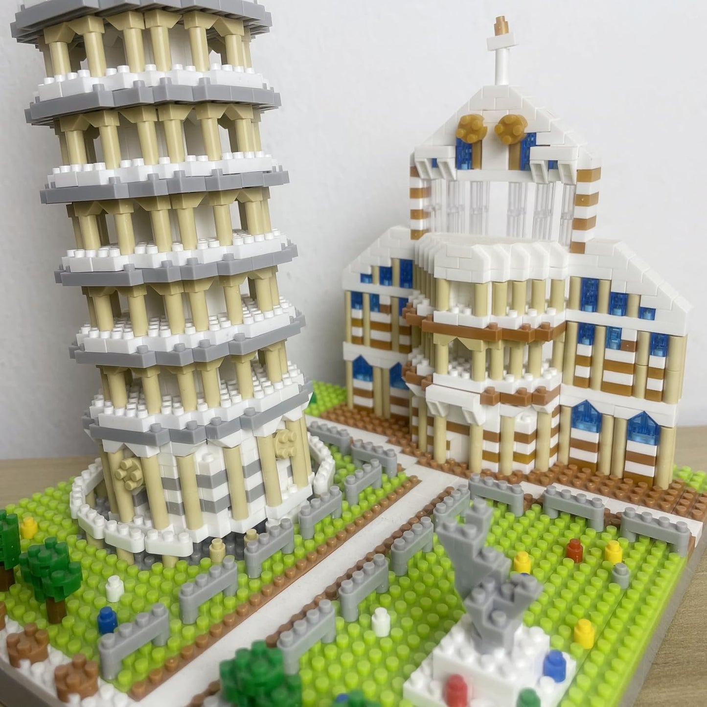 QS08 Leaning Tower of Pisa Landmark Architecture Building Blocks – 2680+ PCS (Microdrill Series)