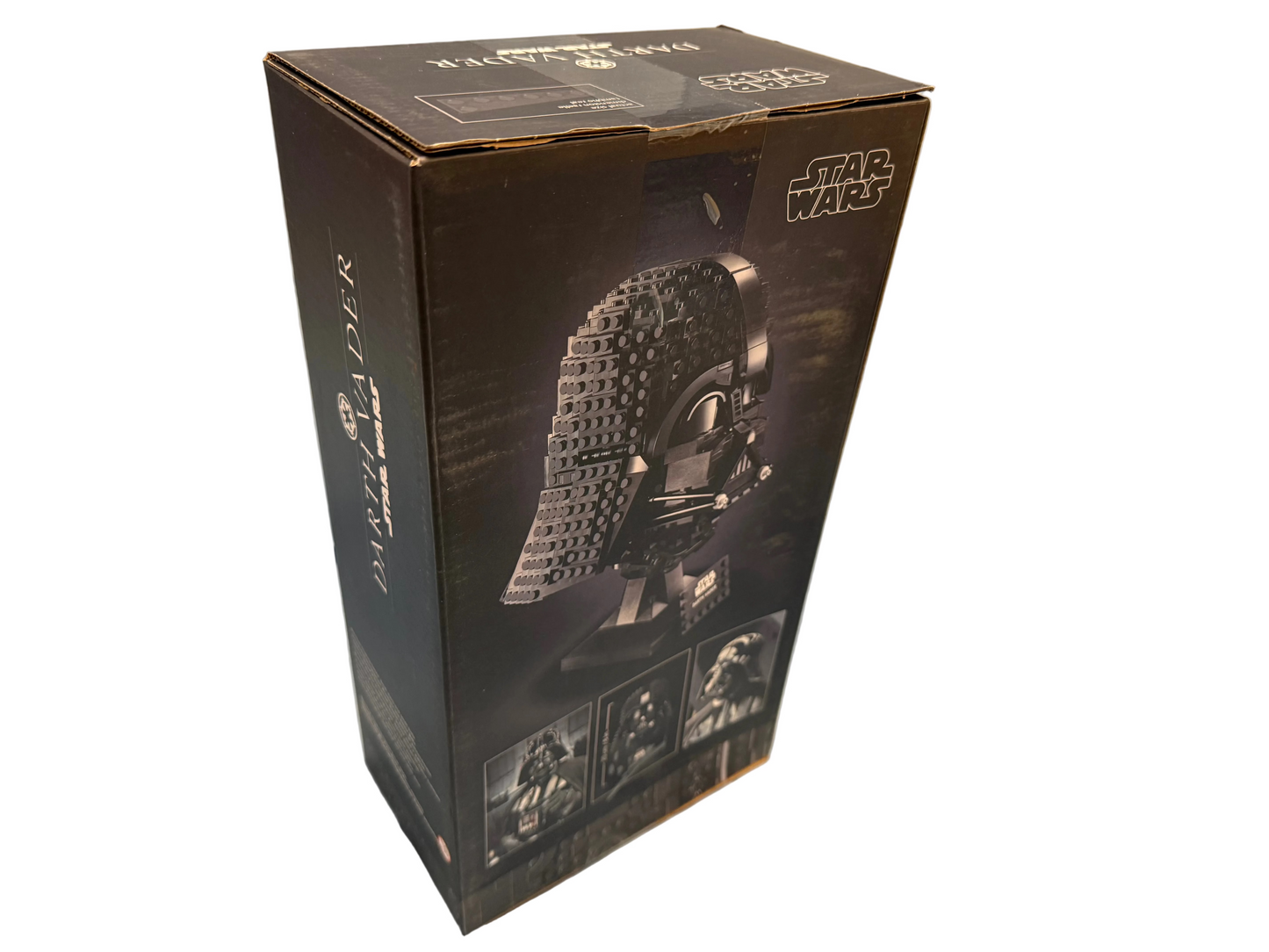 Black Space Warrior Helmet 834 pcs Building Brick Display Model Boxed