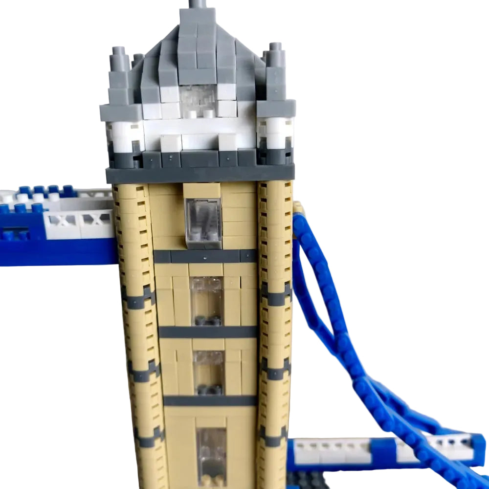 QS08 London Tower Bridge Micro-Drilled Build Blocks Assembly Set (2300+ Pieces)