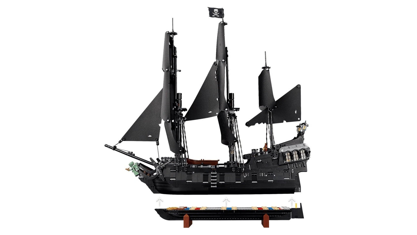 Black Pirate Ship Building Blocks Set 2862pcs Large Display Model Boxed