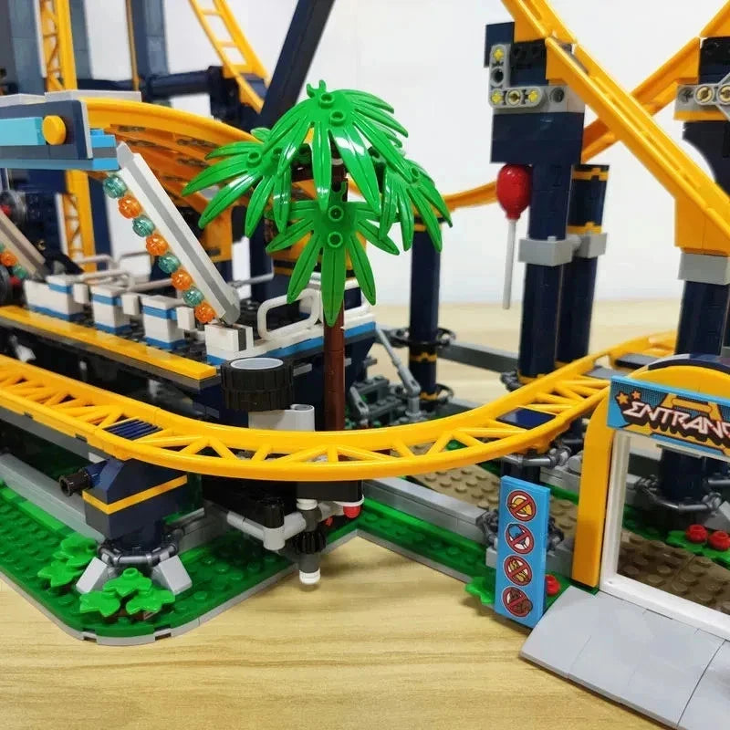 Roller Loop Coaster Fairground Set 3756 Pieces Boxed