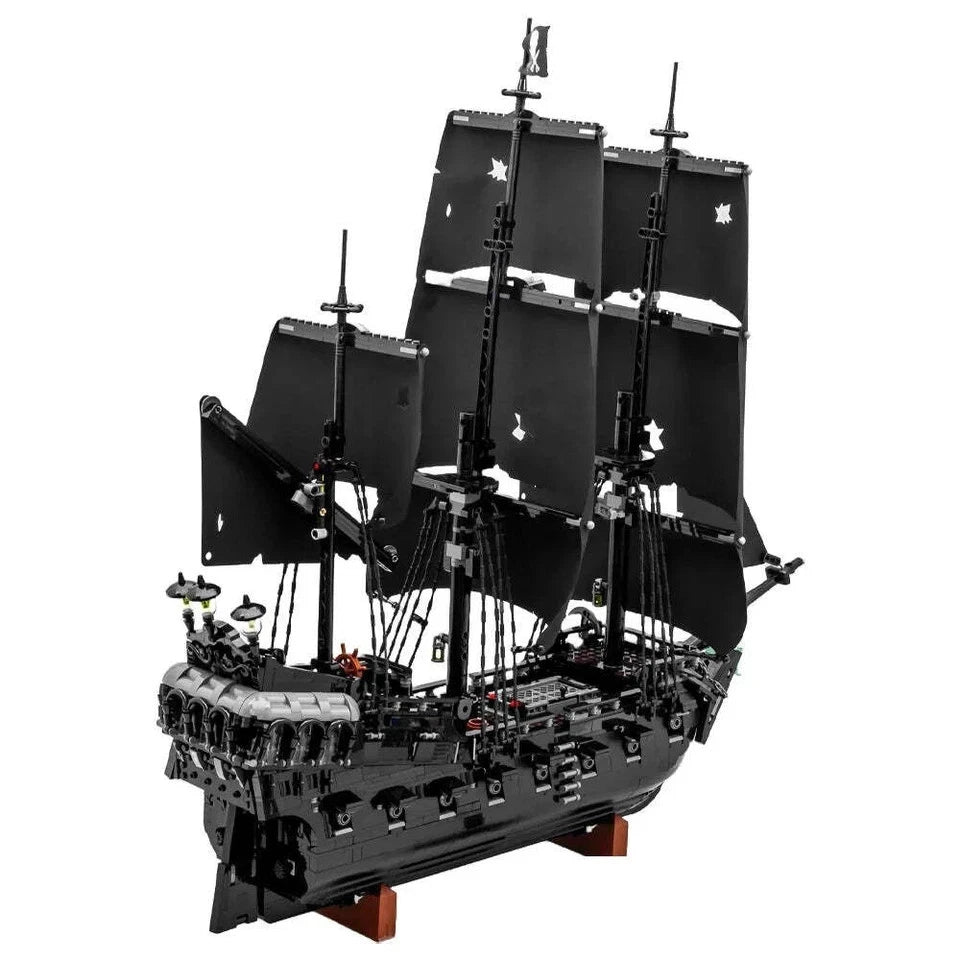 Black Pirate Ship Building Blocks Set 2862pcs Large Display Model Boxed